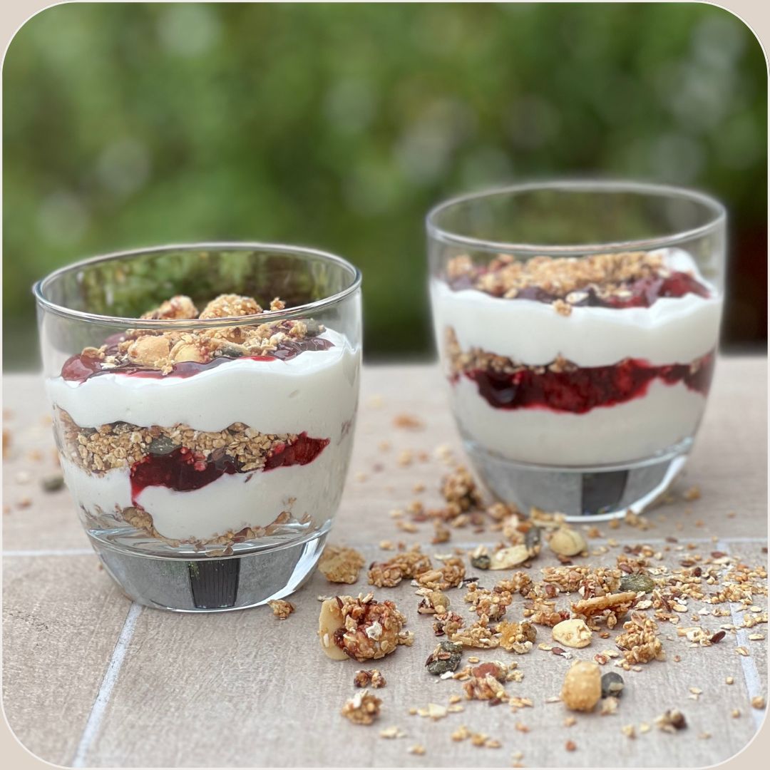 oac's super granola + protein parfait